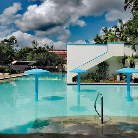 Grand Villa Laguna Bay Exterior photo