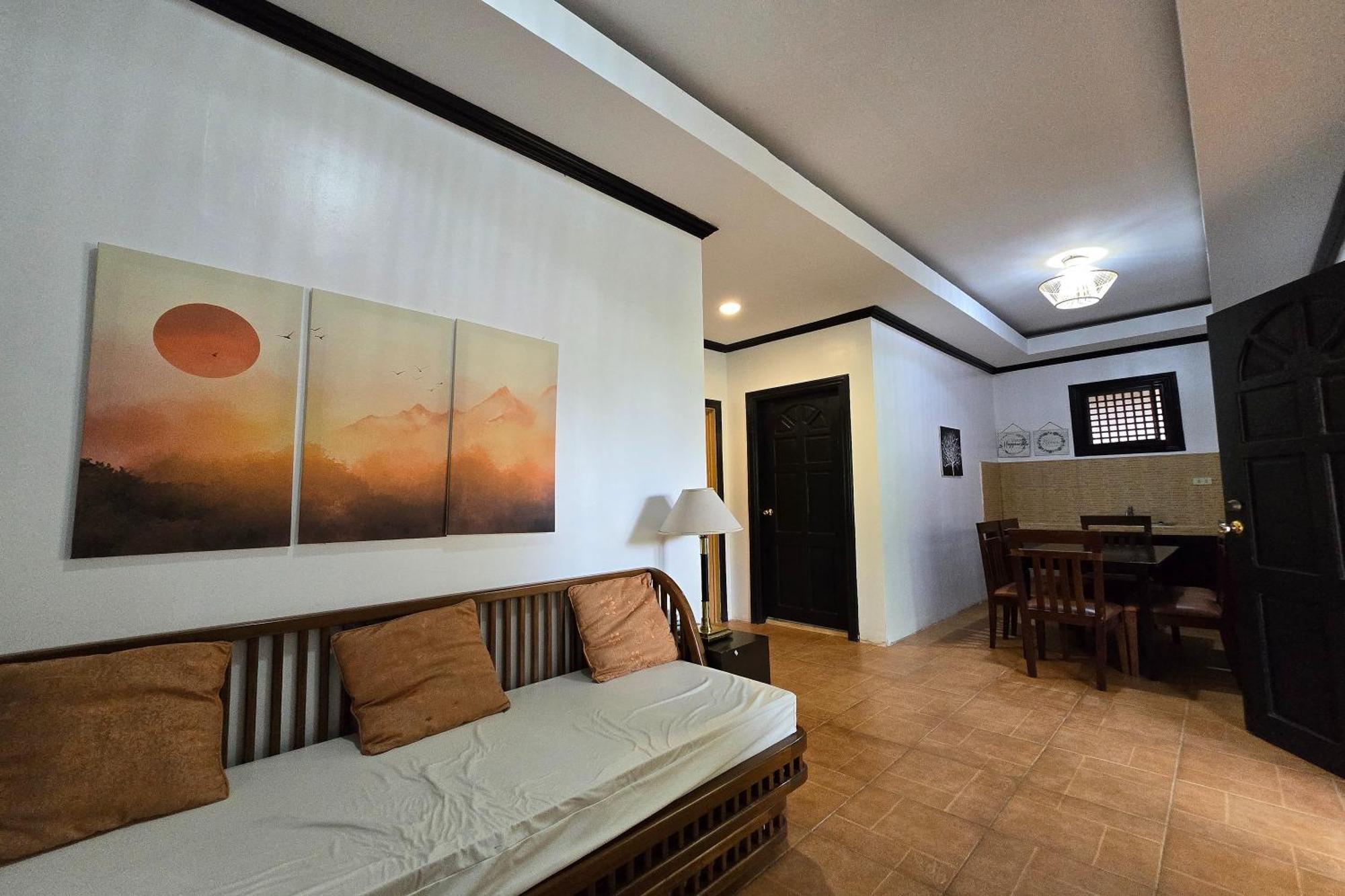 Grand Villa Laguna Bay Exterior photo