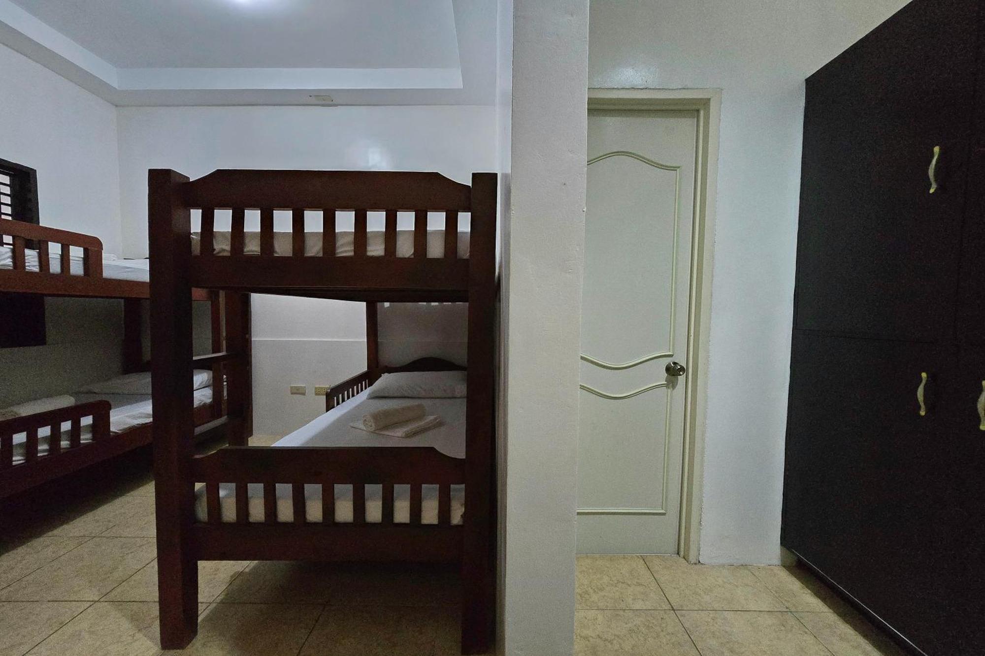 Grand Villa Laguna Bay Exterior photo