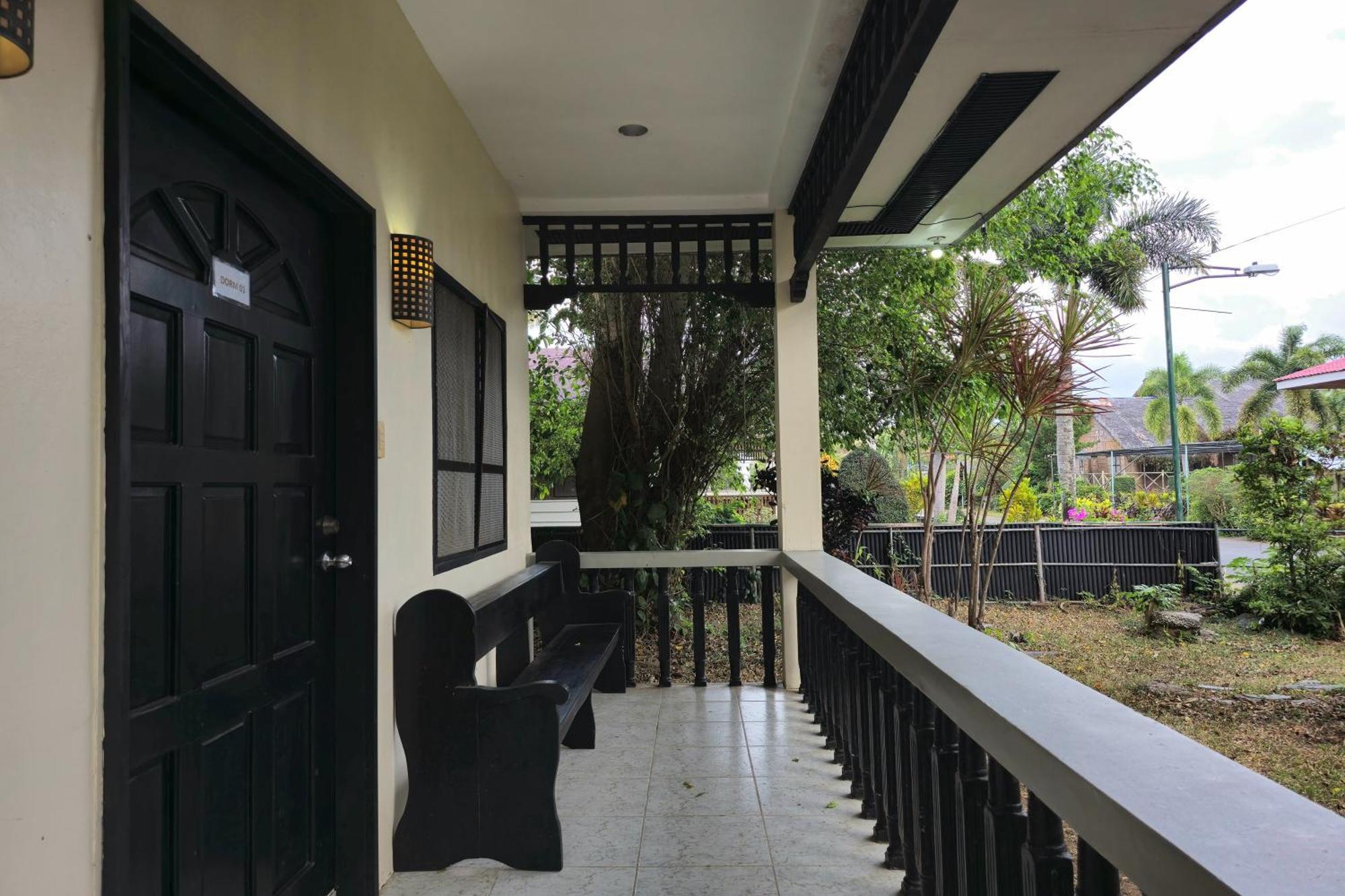 Grand Villa Laguna Bay Exterior photo