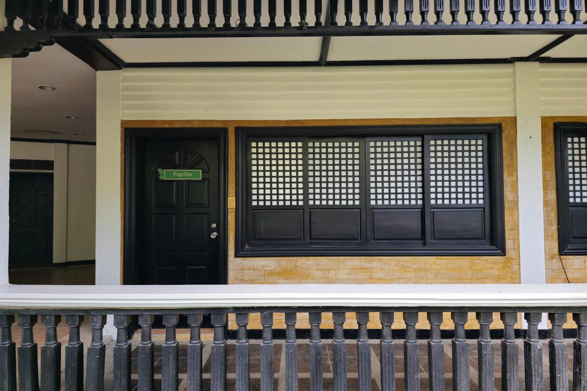 Grand Villa Laguna Bay Exterior photo