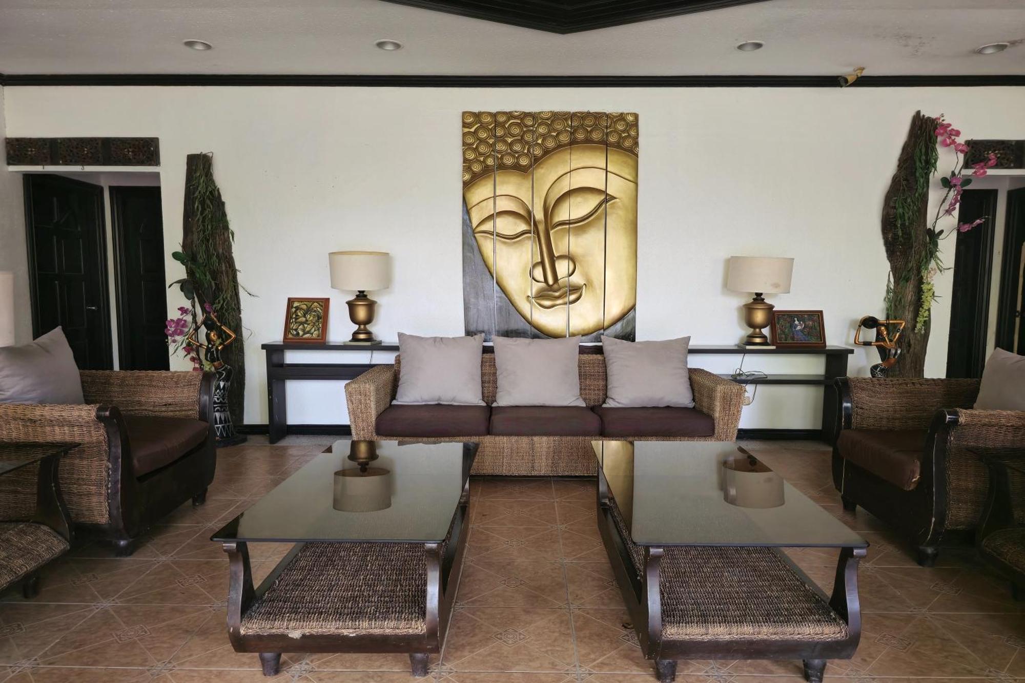 Grand Villa Laguna Bay Exterior photo