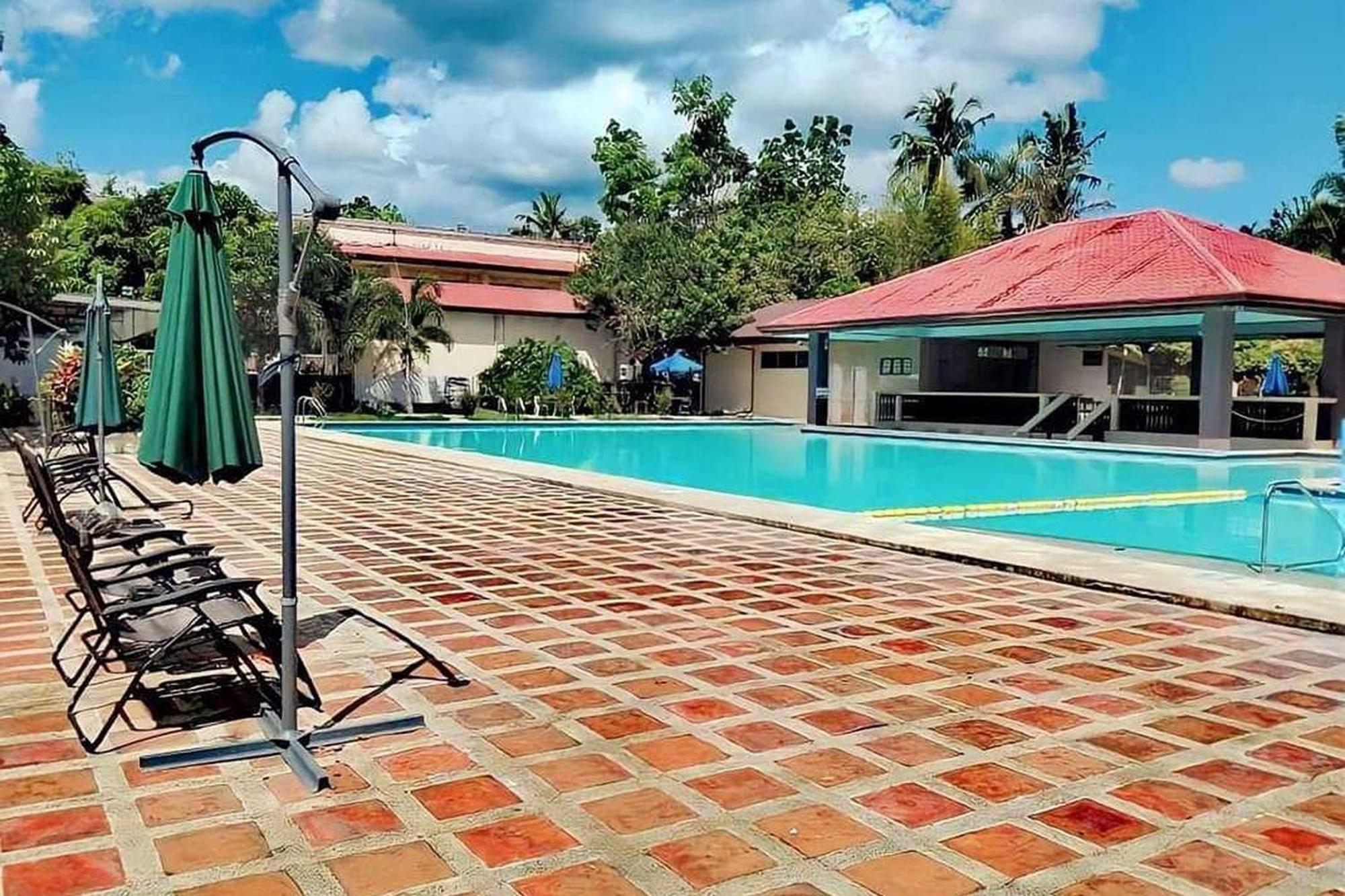 Grand Villa Laguna Bay Exterior photo